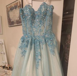 Size 2 prom dress